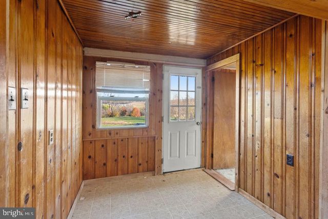 3190 WINSINGER DR, Broadway, VA 22815