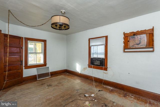 3190 WINSINGER DR, Broadway, VA 22815