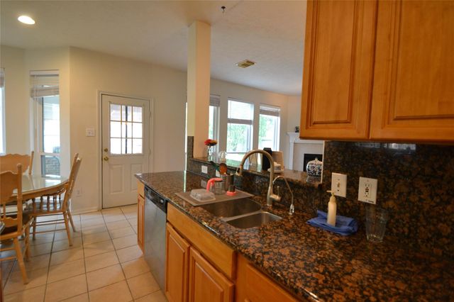 12110 Laurel Court, Stafford, TX 77477