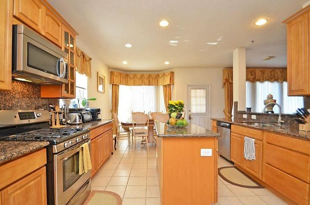 12110 Laurel Court, Stafford, TX 77477