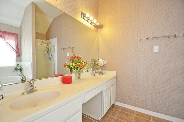 12110 Laurel Court, Stafford, TX 77477