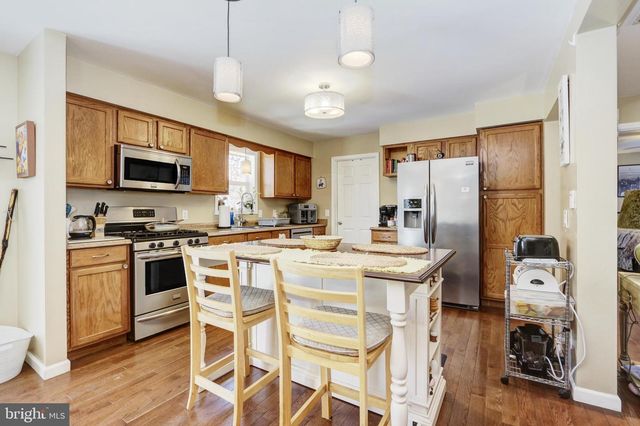 6188 MARYLAND AVE, Mays Landing, NJ 08330
