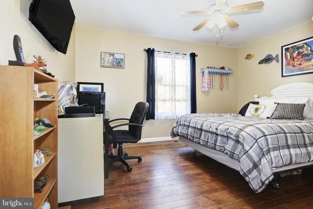 6188 MARYLAND AVE, Mays Landing, NJ 08330