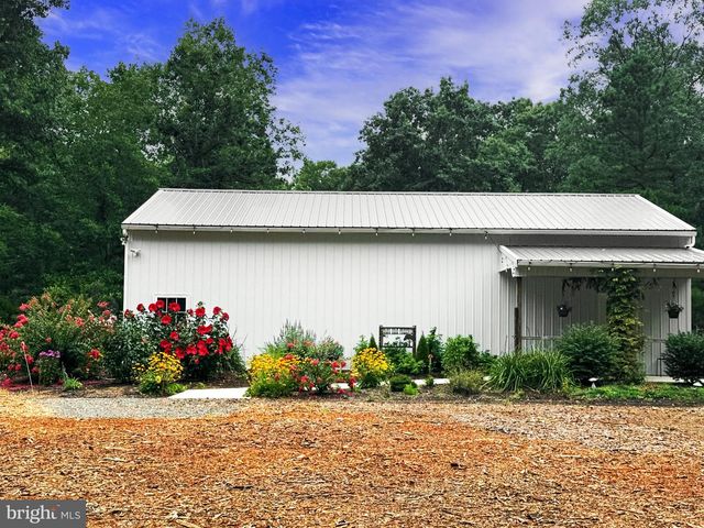 6188 MARYLAND AVE, Mays Landing, NJ 08330