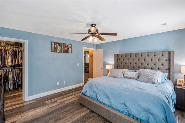 842 Conneross Road, Townville, SC 29689