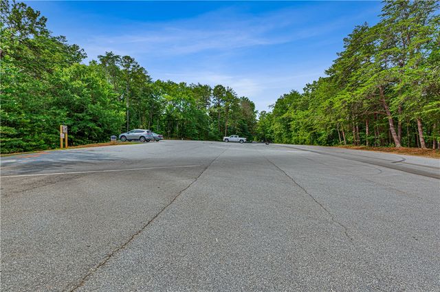 842 Conneross Road, Townville, SC 29689