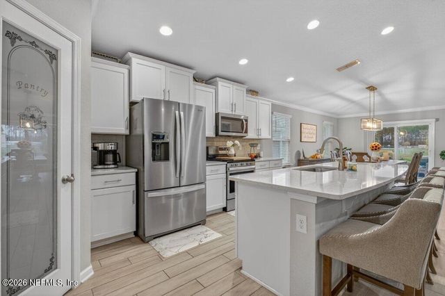 226 GLASGOW Drive, Jacksonville, FL 32259