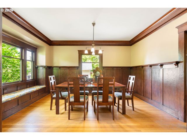 3311 Ne TILLAMOOK St, Portland, OR 97212