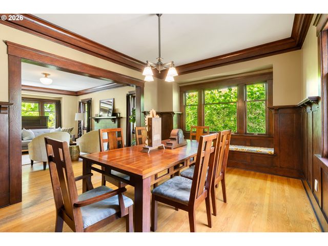 3311 Ne TILLAMOOK St, Portland, OR 97212