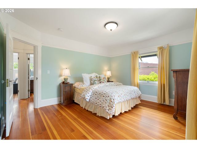 3311 Ne TILLAMOOK St, Portland, OR 97212