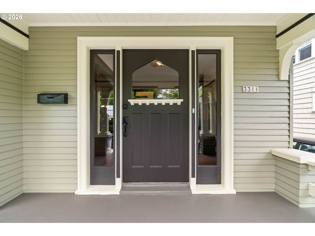 3311 Ne TILLAMOOK St, Portland, OR 97212
