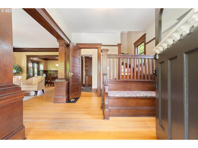 3311 Ne TILLAMOOK St, Portland, OR 97212