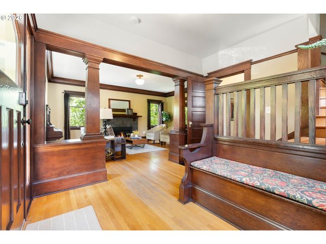 3311 Ne TILLAMOOK St, Portland, OR 97212