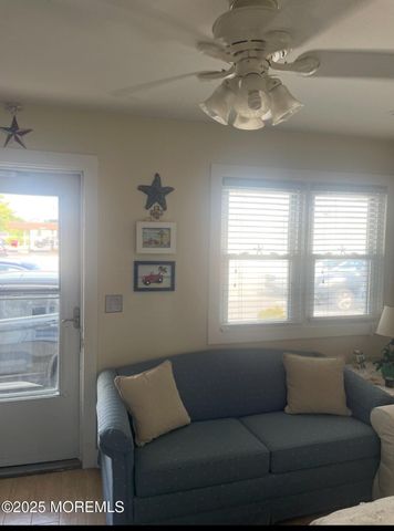2204 Grand Central Avenue 6, Lavallette, NJ 08735