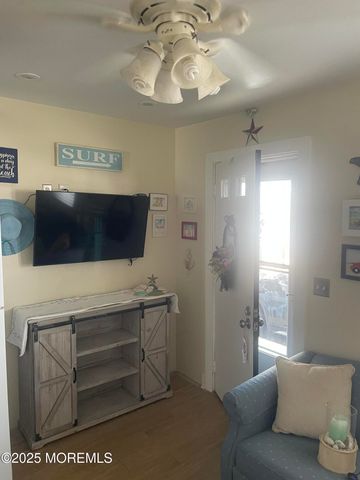 2204 Grand Central Avenue 6, Lavallette, NJ 08735