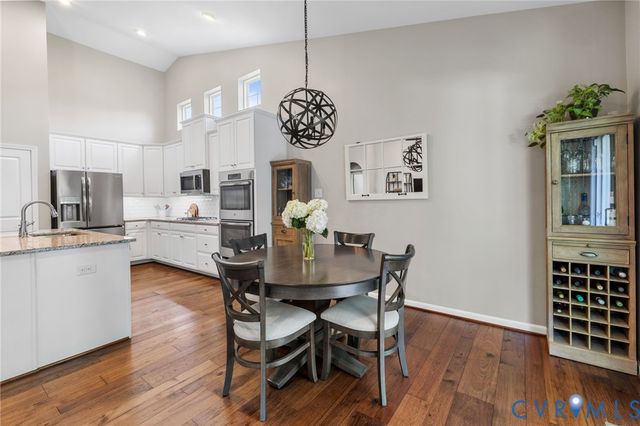 17513 Great Falls Cir, Moseley, VA 23120