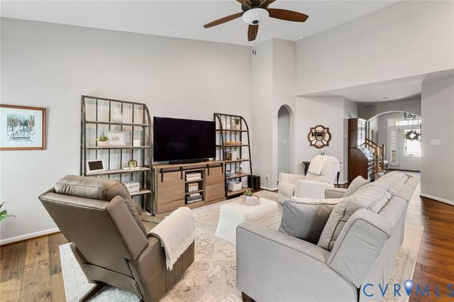17513 Great Falls Cir, Moseley, VA 23120
