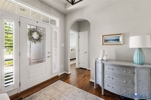 17513 Great Falls Cir, Moseley, VA 23120
