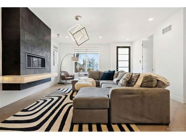 2037 Hooker St, Denver, CO 80211