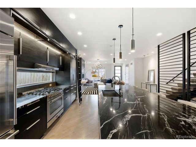 2037 Hooker St, Denver, CO 80211