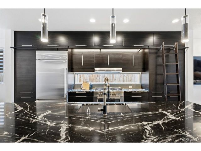 2037 Hooker St, Denver, CO 80211