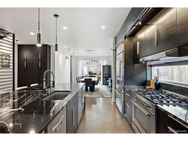 2037 Hooker St, Denver, CO 80211