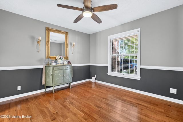 8134 Lake Terrace, Louisville, KY 40222