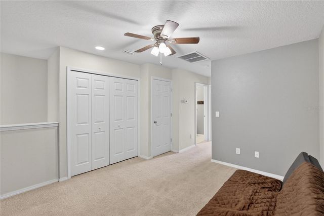 4732 WHITE SANDERLING COURT, Tampa, FL 33619