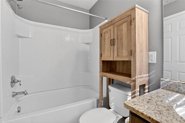 4732 WHITE SANDERLING COURT, Tampa, FL 33619