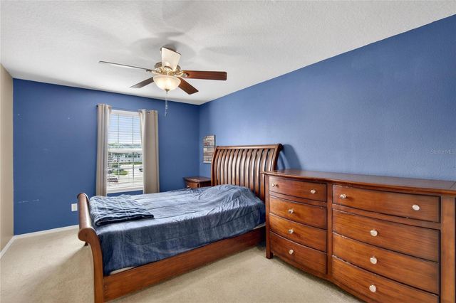 4732 WHITE SANDERLING COURT, Tampa, FL 33619