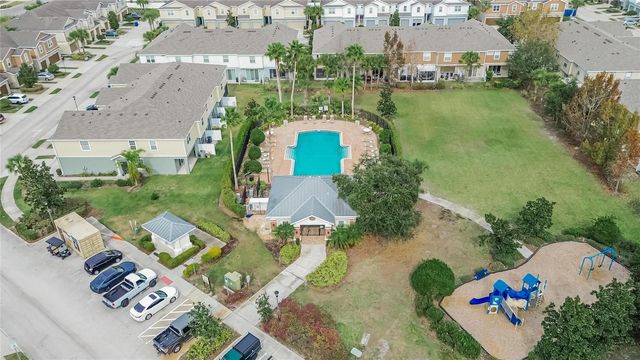 4732 WHITE SANDERLING COURT, Tampa, FL 33619