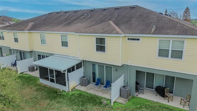 4732 WHITE SANDERLING COURT, Tampa, FL 33619