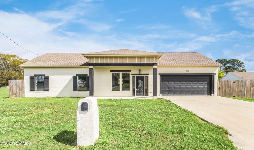 245 Compress Road, Opelousas, LA 70570