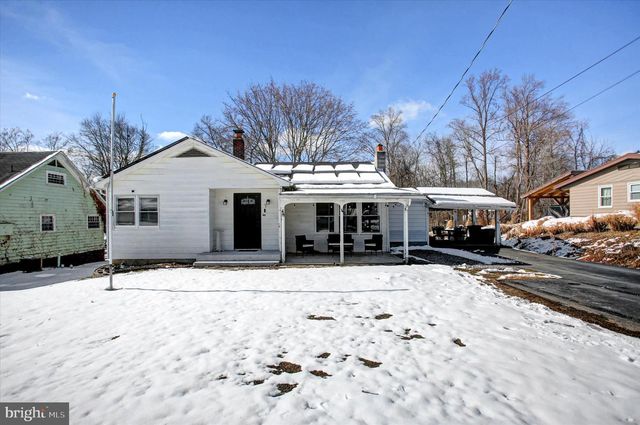 90 FERGUSON VALLEY RD, Mount Union, PA 17066