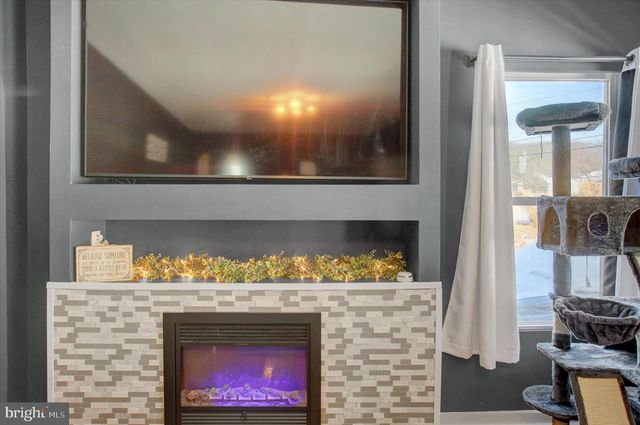 90 FERGUSON VALLEY RD, Mount Union, PA 17066