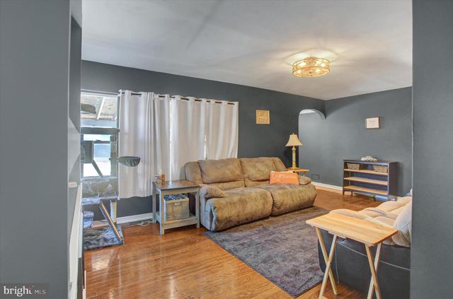 90 FERGUSON VALLEY RD, Mount Union, PA 17066