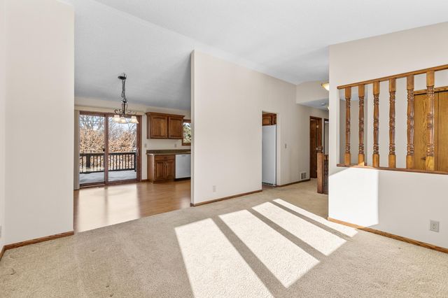 727 Terrace Drive, Roseville, MN 55113