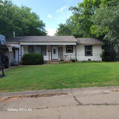 929 Crabtree Cove, Midwest City, OK 73110