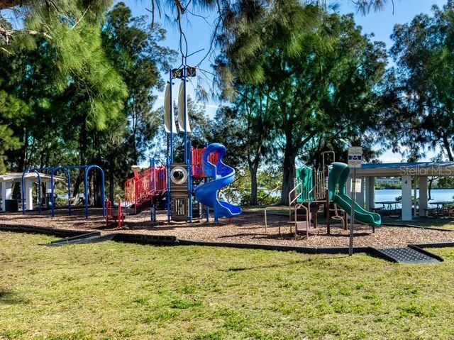 103 E PARK STREET, Tarpon Springs, FL 34689