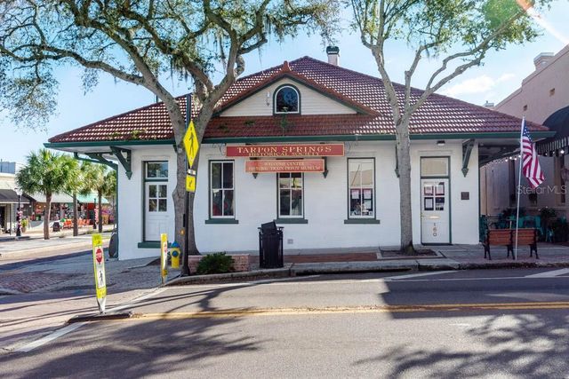 103 E PARK STREET, Tarpon Springs, FL 34689