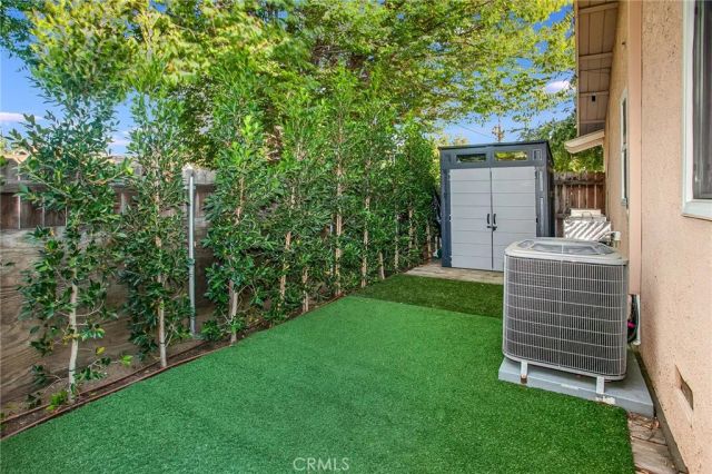 21709 Michale Street, Canoga Park, CA 91304
