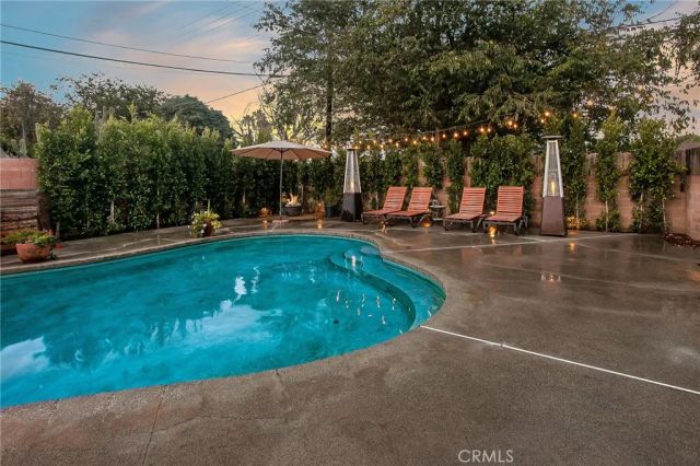 21709 Michale Street, Canoga Park, CA 91304