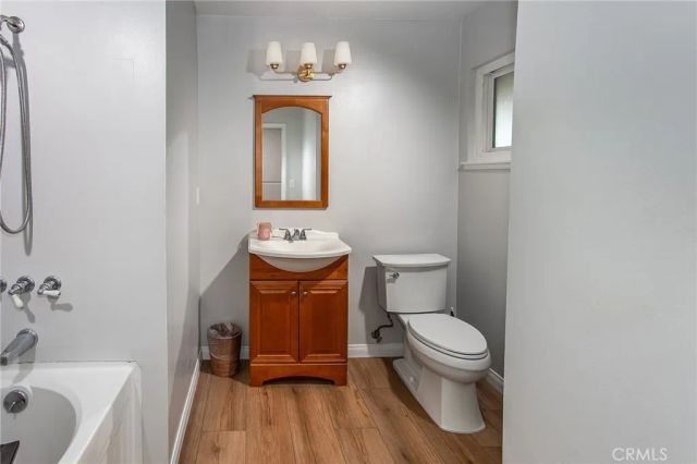 21709 Michale Street, Canoga Park, CA 91304