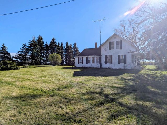 5312 & 5324 Kocot Road, Sterling, MI 48659