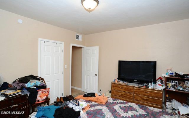 624 N Columbus Boulevard, Tucson, AZ 85711