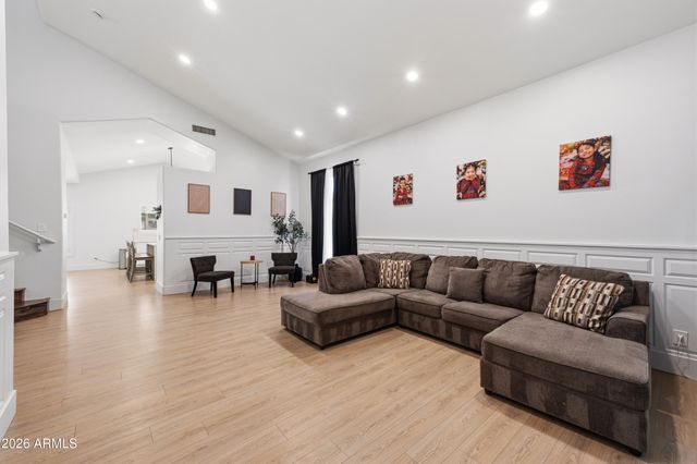 10427 E Diamond, Mesa, AZ 85208