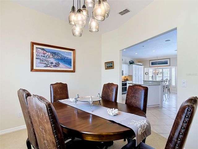 21 RICHMOND DR, New Smyrna Beach, FL 32169