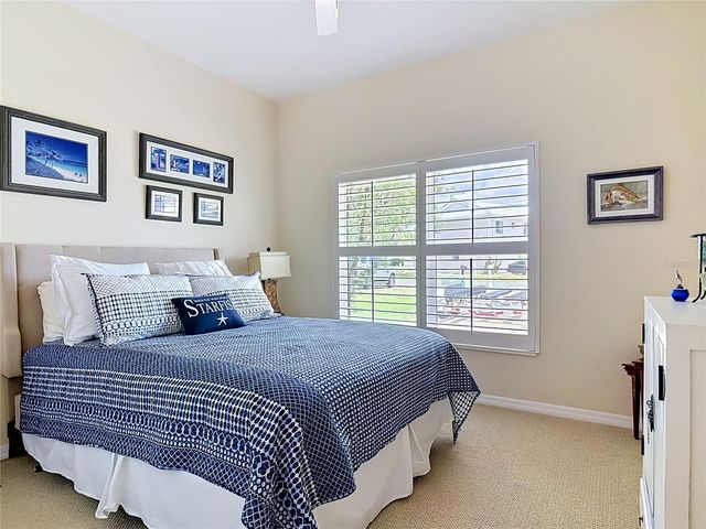 21 RICHMOND DR, New Smyrna Beach, FL 32169