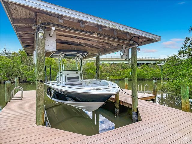 21 RICHMOND DR, New Smyrna Beach, FL 32169
