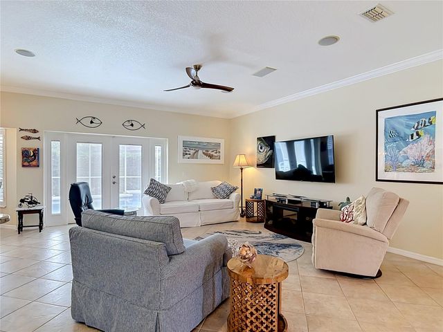 21 RICHMOND DR, New Smyrna Beach, FL 32169